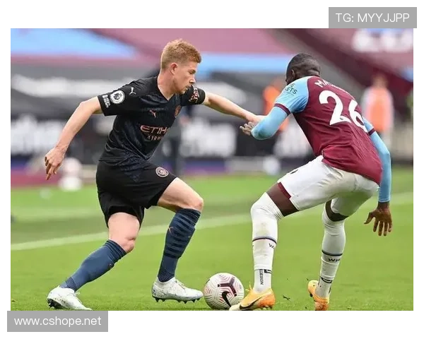 西汉姆周末足总杯小将惊艳赛场 西汉姆周末足总杯小将惊艳赛场